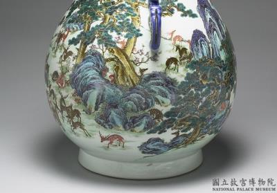 图片[3]-Zun vessel with handles and “Hundred deers” decoration in yangcai painted enamels, Qing dynasty, Qianlong reign (1736-1795)-China Archive